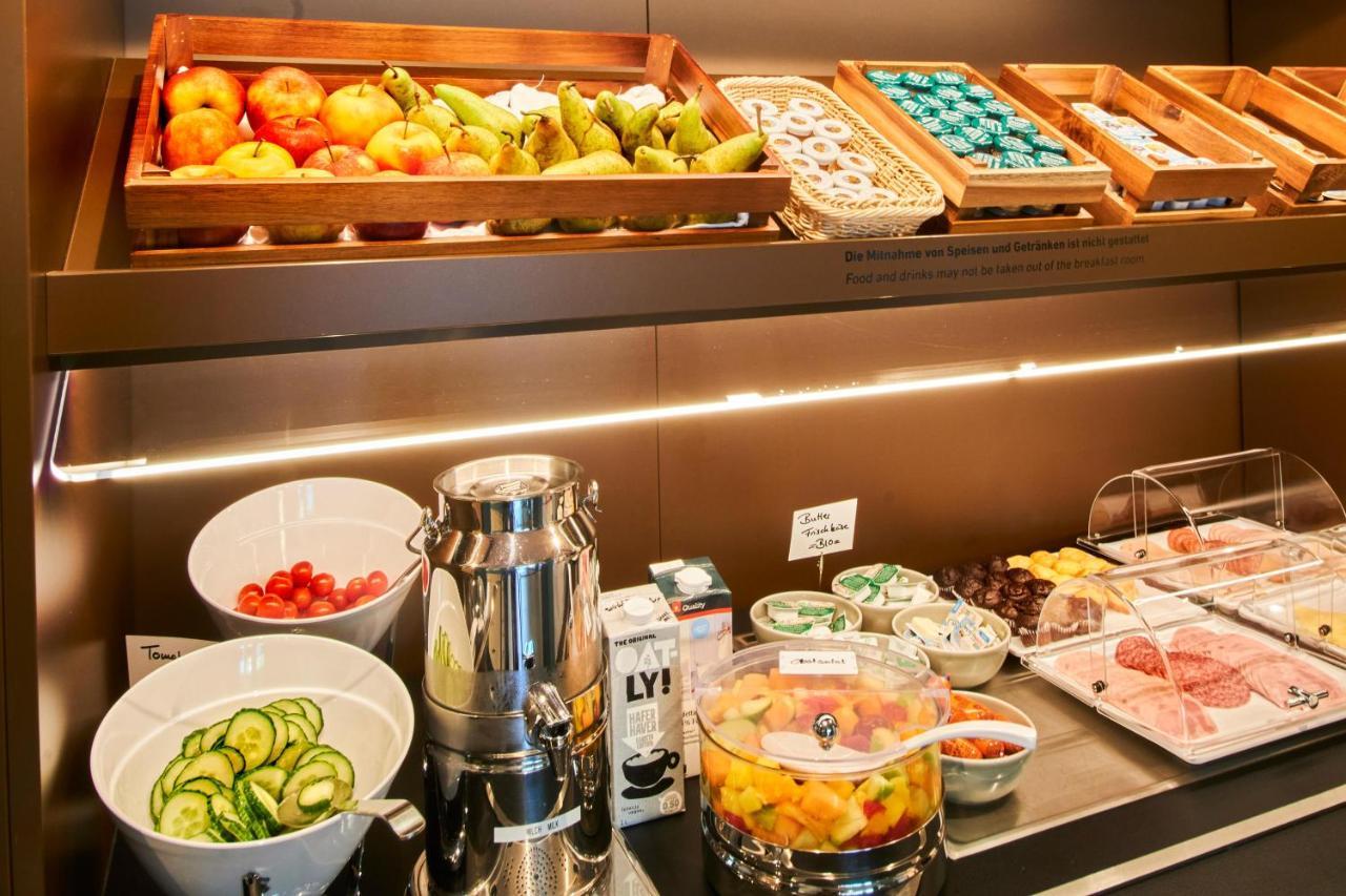 พรีเมียร์ คลาส แฟรงเฟิร์ต แอร์พอร์ต Hotel Frankfurt am Main ภายนอก รูปภาพ