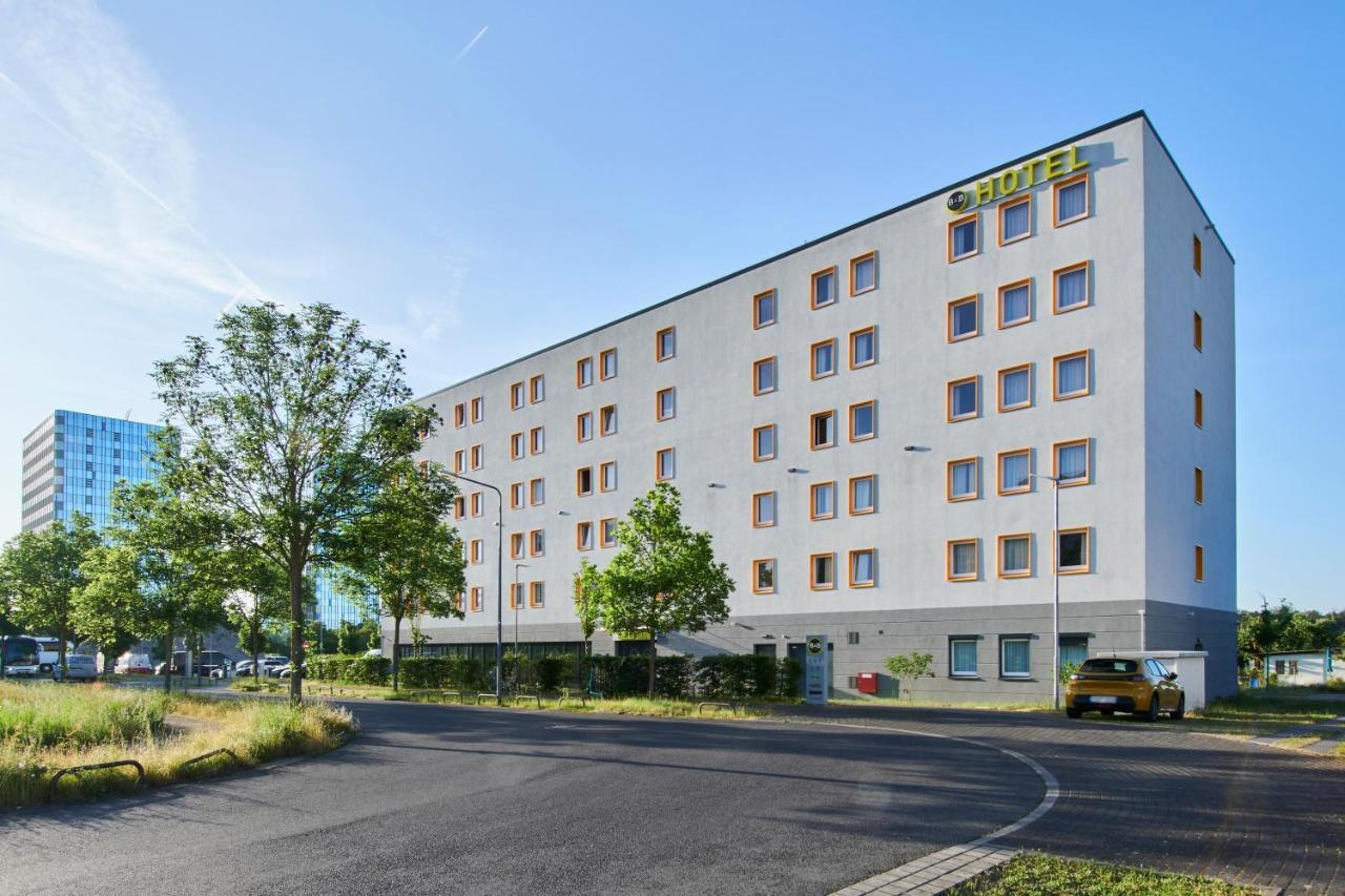 พรีเมียร์ คลาส แฟรงเฟิร์ต แอร์พอร์ต Hotel Frankfurt am Main ภายนอก รูปภาพ
