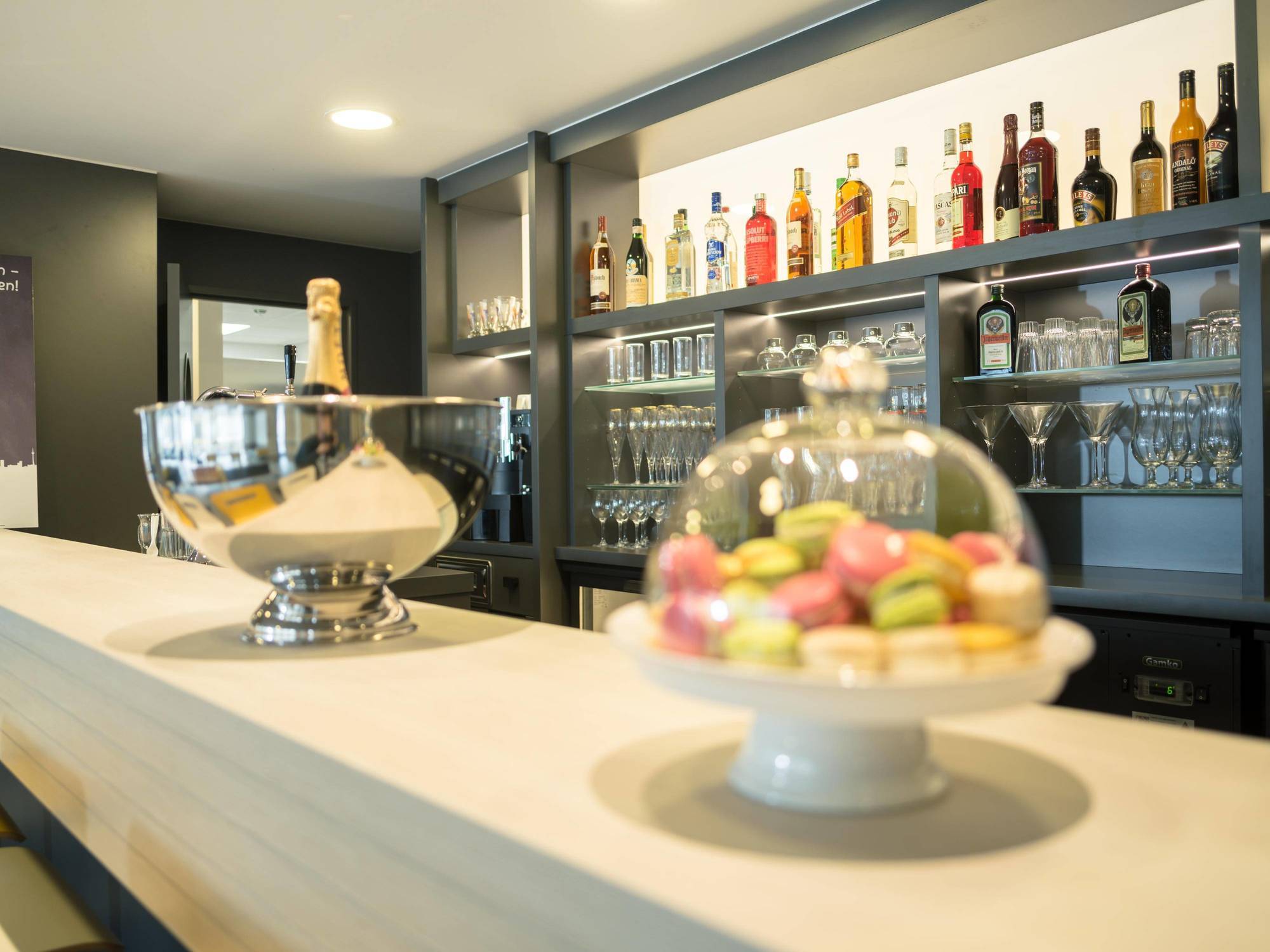 พรีเมียร์ คลาส แฟรงเฟิร์ต แอร์พอร์ต Hotel Frankfurt am Main ภายนอก รูปภาพ